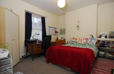11 Waterloo Street, North Hill, Plymouth - Image 3
